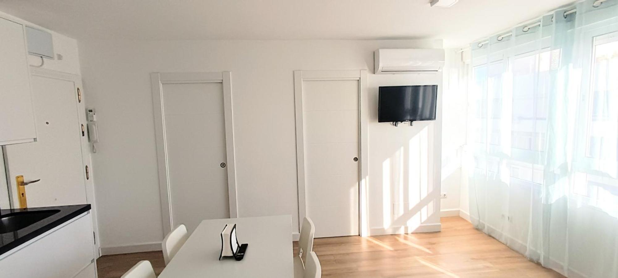 Apartamento Brisamar Торемолинос Екстериор снимка